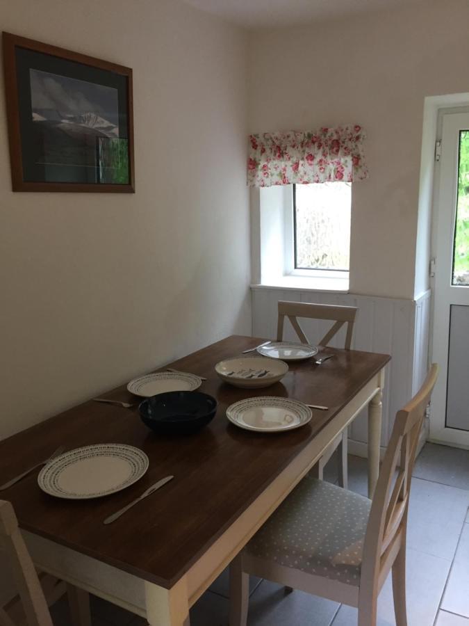 Ty Canol Villa Ystalyfera Exteriör bild